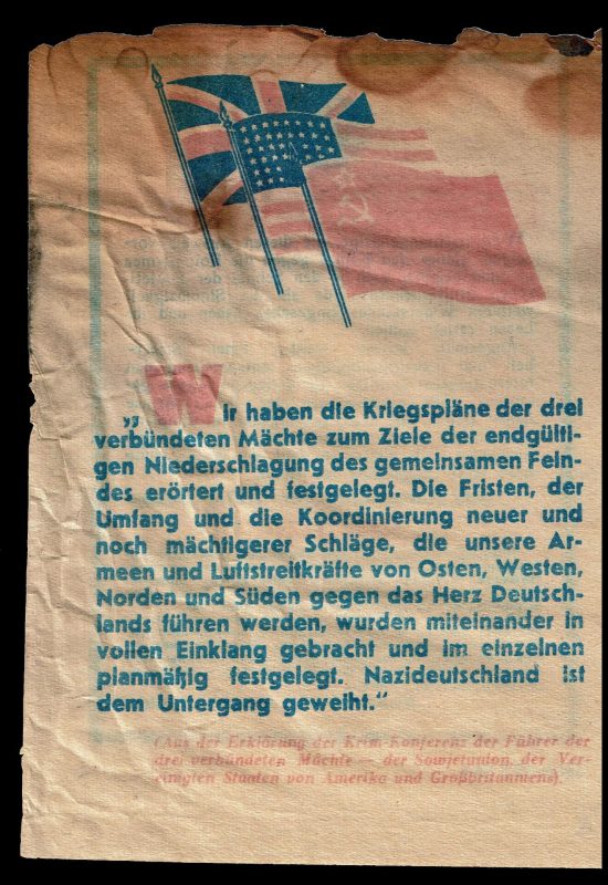 "Wir haben die Kriegspläne ..." - Dieses russische Flugblatt erläutert die Eroberungspläne der Alliierten und stellt fest: "Nazideutschland ist dem Untergang geweiht".